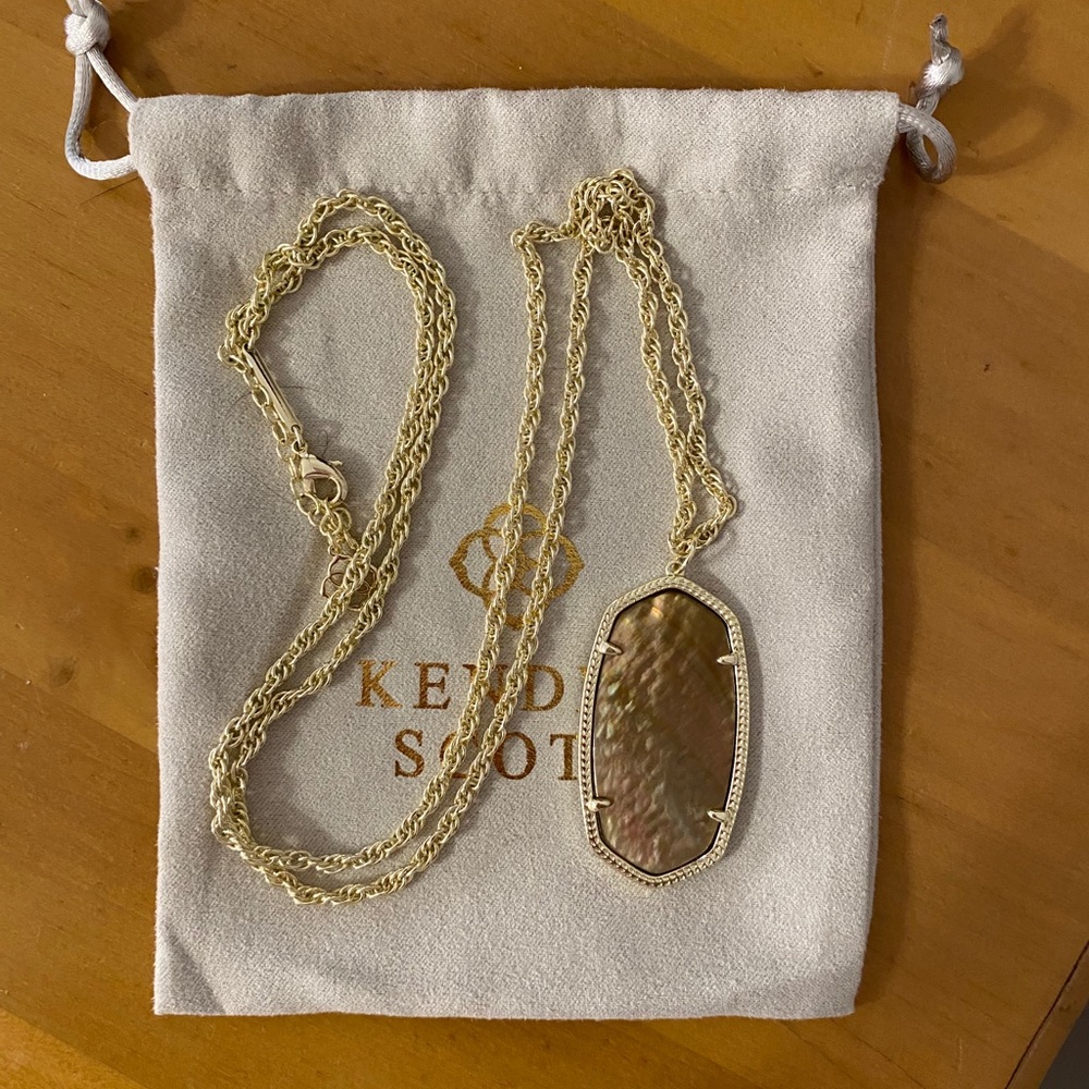 Kendra Scott Necklace